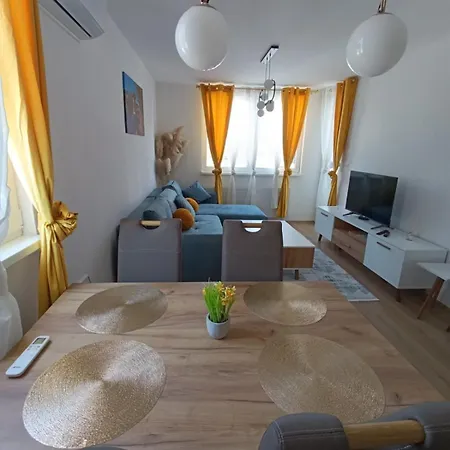 Amaje - Free Parking